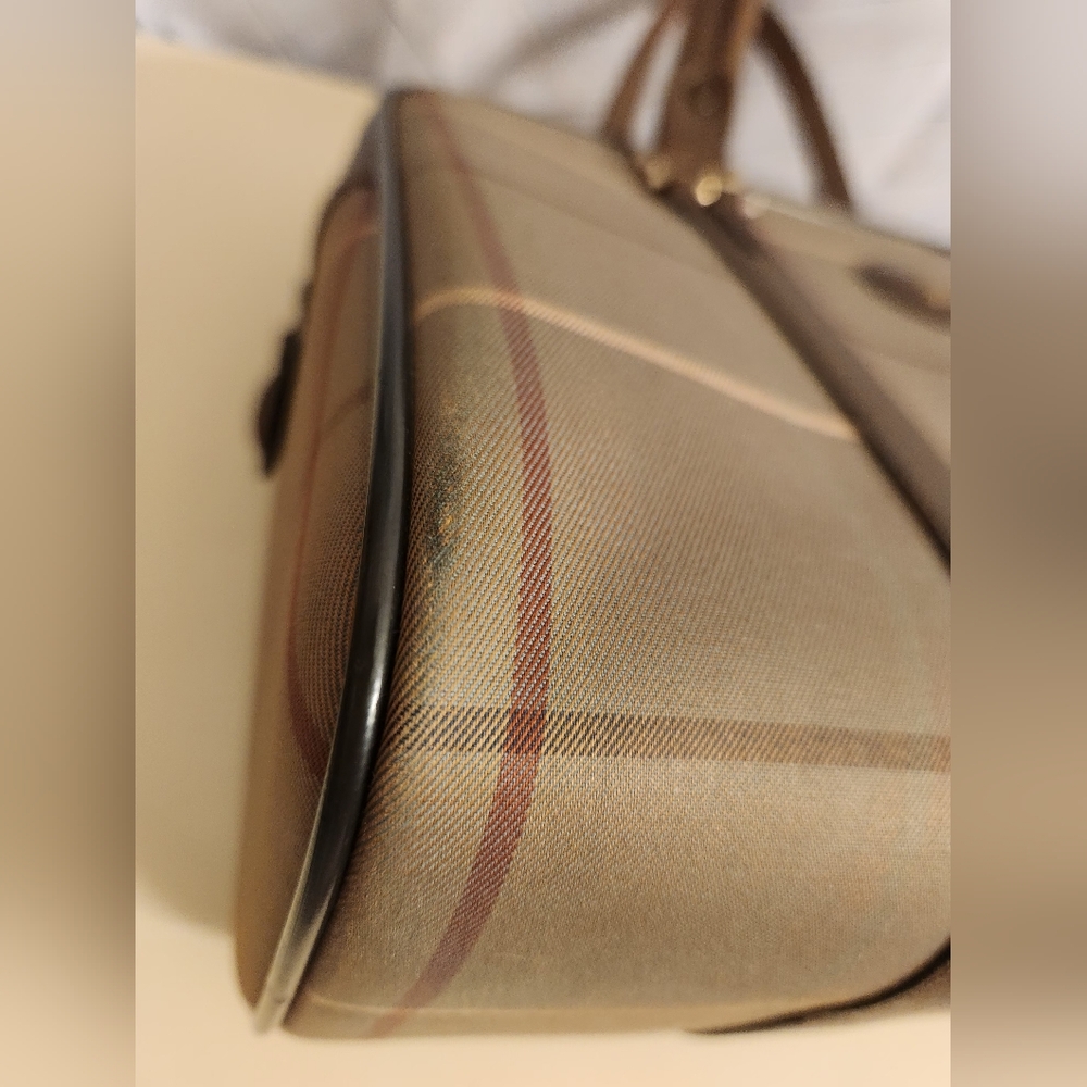 Burberrys Brown Nova Check Plaid Canvas And Leather Bag. Gorgeous Vintage Bag! - Picture 12 of 16
